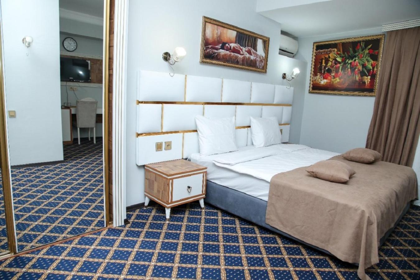 Bey Hotel Baku Exteriör bild