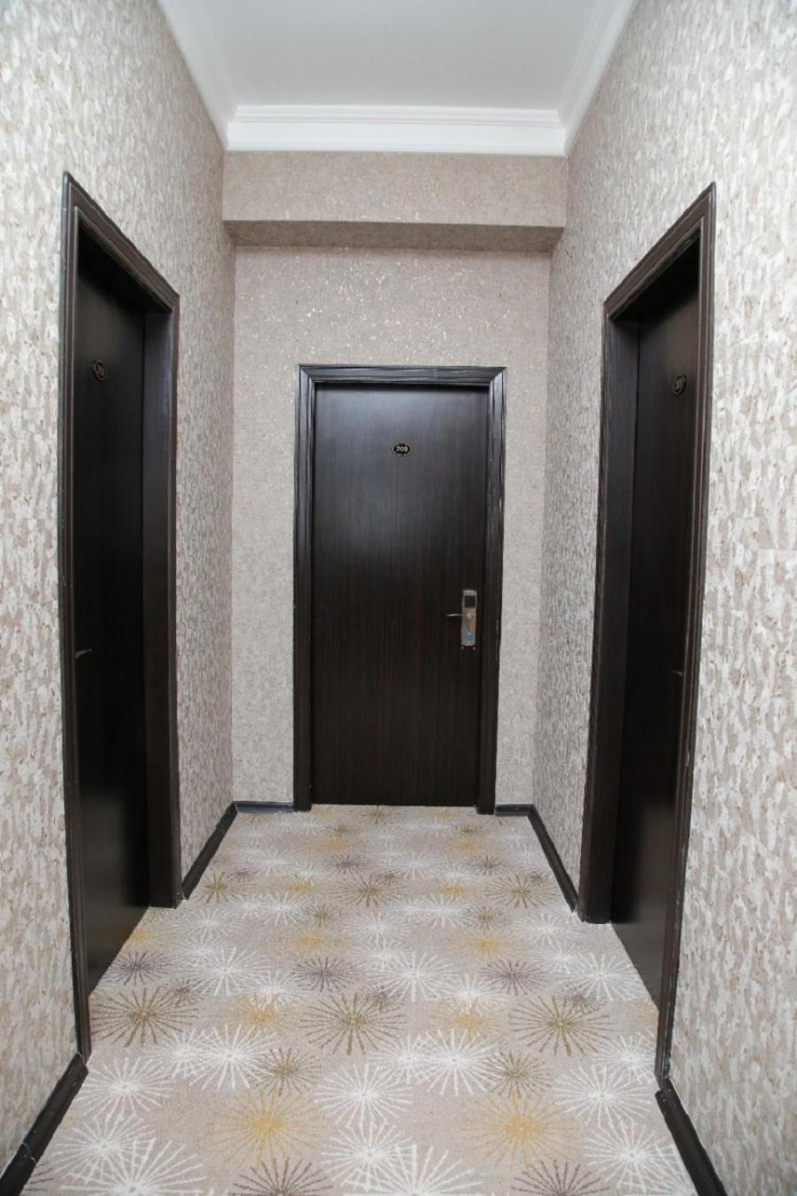 Bey Hotel Baku Exteriör bild